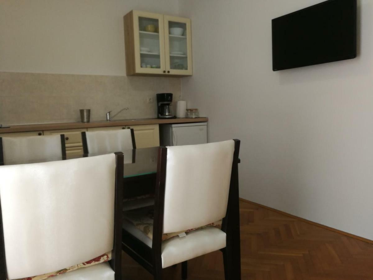 Apartment Violeta 1 Funtana Dış mekan fotoğraf